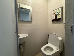 Lakepoint Condominium (D22), Condominium #631128741